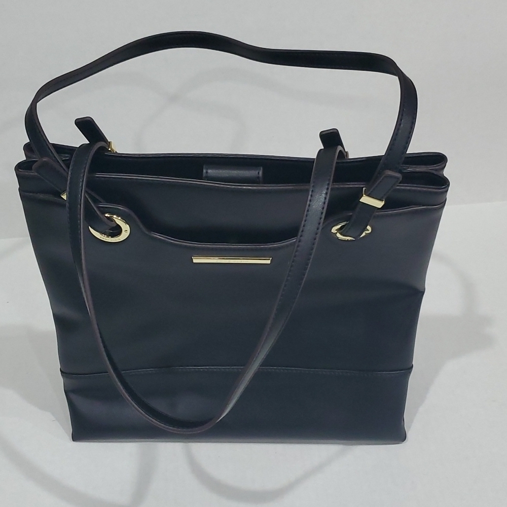 LIKE NEW Anne Klein Black purse with polka dot lining